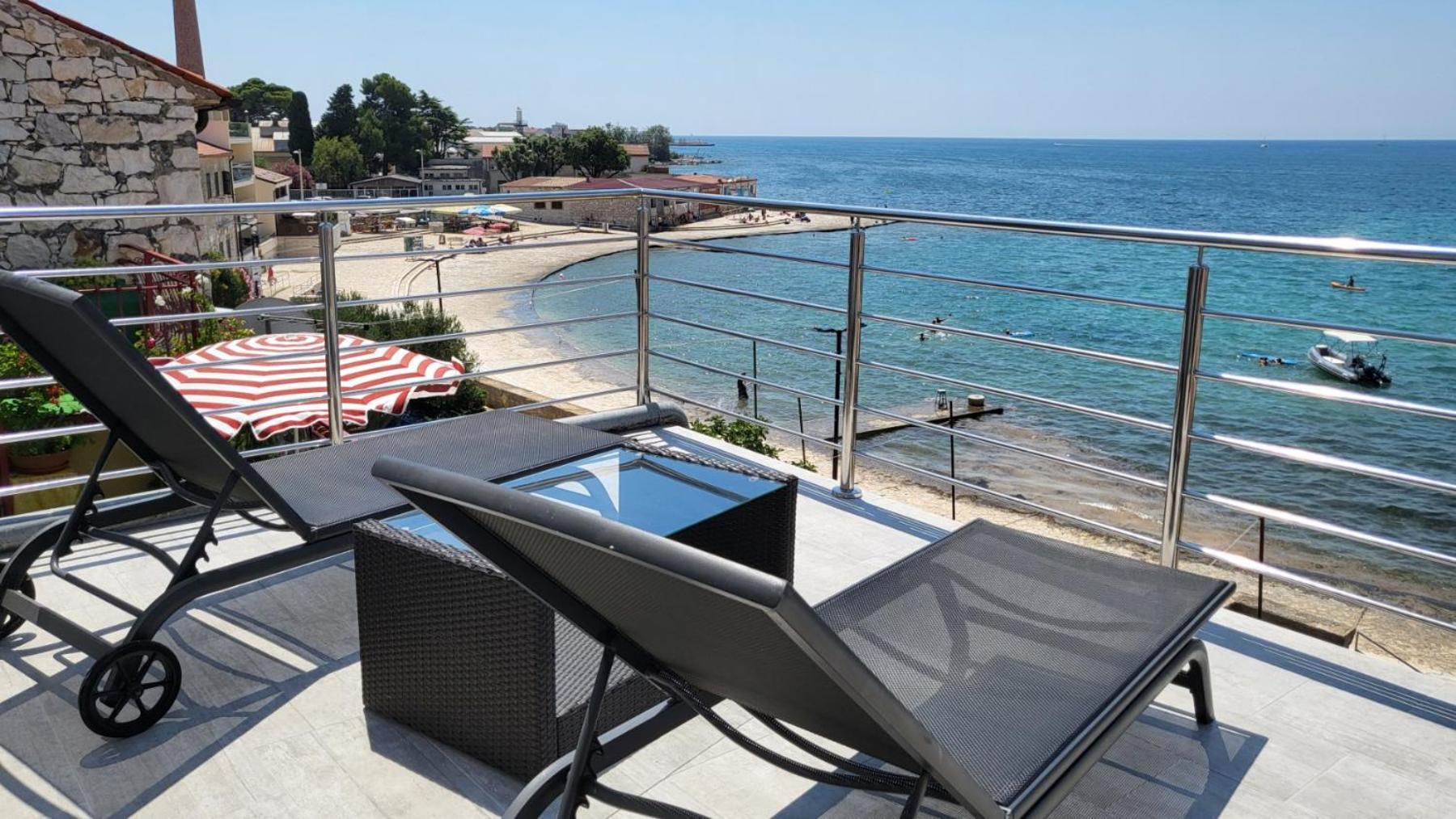 Apartman Dora With Sea View And Terrace Умаг Екстер'єр фото